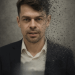 Wizerunek wygenerowany cyfrowo – forma satyry politycznej